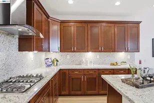 116 Mahogany Ln, Union City, CA 94587 - Photo 13