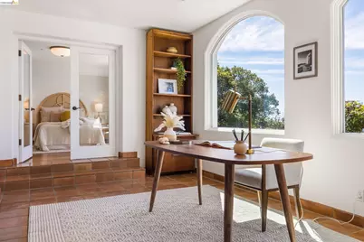 4951 Proctor Ave, Oakland, CA 94618 - Photo 31