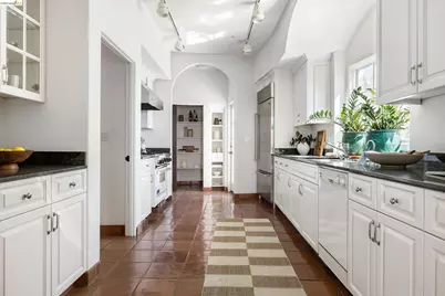 4951 Proctor Ave, Oakland, CA 94618 - Photo 23