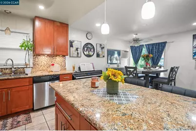 1954 6th St, Concord, CA 94519 - Photo 9