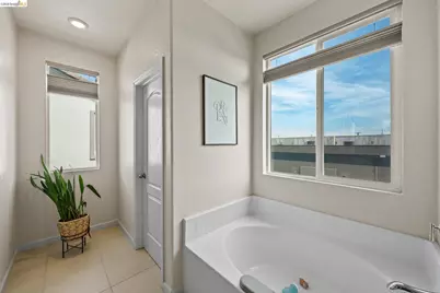 916 Diego Dr, Oakley, CA 94561 - Photo 21