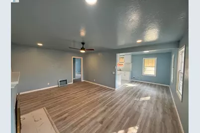 5500 Fruitridge Rd, Sacramento, CA 95820 - Photo 19