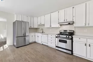 4225 Sherwood Ct, Concord, CA 94521 - Photo 9