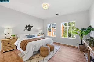 1 Bay Forest Pl, Oakland, CA 94611 - Photo 25