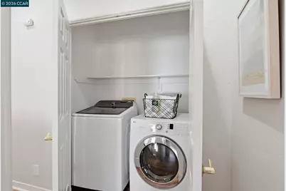 1 Bay Forest Pl, Oakland, CA 94611 - Photo 39