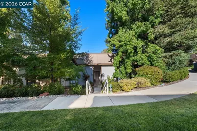 1317 Canyonwood Ct #4, Walnut Creek, CA 94595 - Photo 3