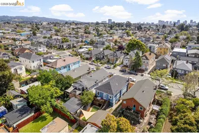 1072 57th St, Oakland, CA 94608 - Photo 45