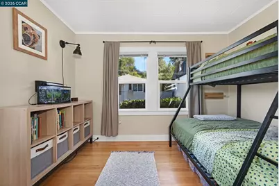 26 Cooke St, Crockett, CA 94525 - Photo 13