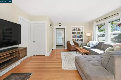 26 Cooke St, Crockett, CA 94525 - Photo 5