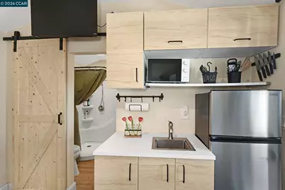 26 Cooke St, Crockett, CA 94525 - Photo 21