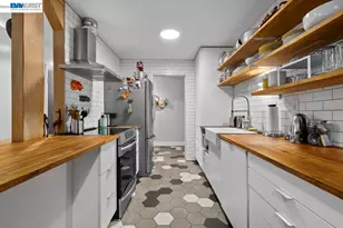 1321 Webster St, Alameda, CA 94501 - Photo 3