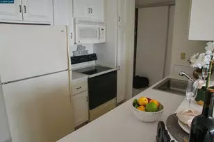 5340 Broadway Terrace, Oakland, CA 94618 - Photo 17