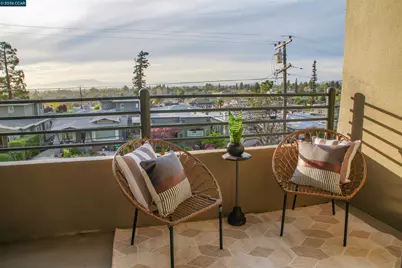 5340 Broadway Terrace #203, Oakland, CA 94618 - Photo 9