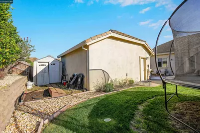 1633 Savannah Ln, Suisun City, CA 94585 - Photo 41