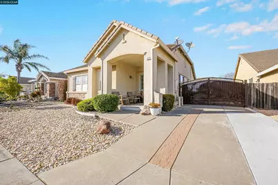 1633 Savannah Ln, Suisun City, CA 94585 - Photo 5