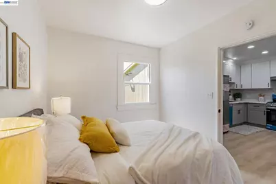 2720 Short St, Oakland, CA 94619 - Photo 17