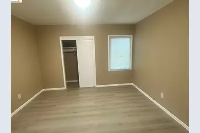 1075 47th St, Emeryville, CA 94608 - Photo 25