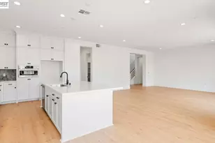 1596 Strathaven Pl, Brentwood, CA 94513 - Photo 9
