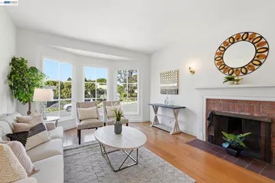 1368 Rose St, Berkeley, CA 94702 - Photo 3