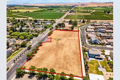 Walnut Blvd, Brentwood, CA 94513 - Photo 3