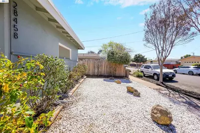 28458 Etta Ave, Hayward, CA 94544 - Photo 9