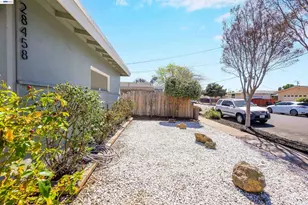 28458 Etta Ave, Hayward, CA 94544 - Photo 9