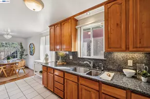 23719 Nevada Rd, Hayward, CA 94541 - Photo 19