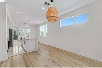 3933 Wattling St, Oakland, CA 94601 - Photo 15