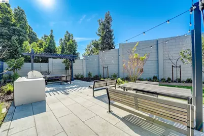 3933 Wattling St, Oakland, CA 94601 - Photo 49