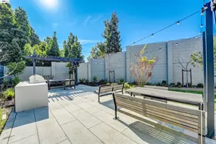 3933 Wattling St, Oakland, CA 94601 - Photo 49