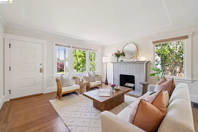 3862 Lyman Rd, Oakland, CA 94602 - Photo 9