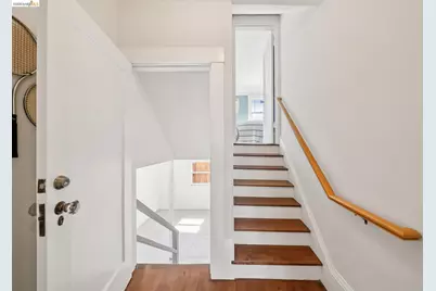 3862 Lyman Rd, Oakland, CA 94602 - Photo 25