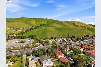 357 Sunnyslope Dr, Fremont, CA 94536 - Photo 31