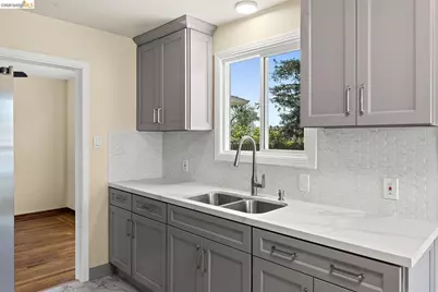 1067 Lassen St, Richmond, CA 94805 - Photo 11