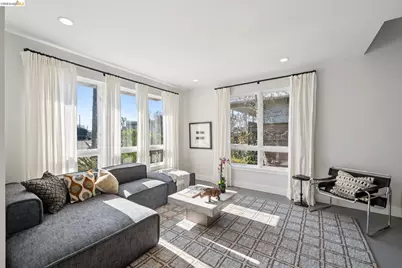 1126 Ocean Avenue, Oakland, CA 94608 - Photo 7