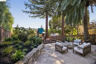 254 Wildwood Ave, Piedmont, CA 94610 - Photo 35