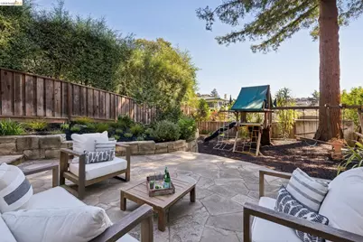 254 Wildwood Ave, Piedmont, CA 94610 - Photo 37