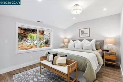 5924 Balboa Dr, Oakland, CA 94611 - Photo 21