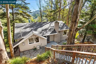 5924 Balboa Dr, Oakland, CA 94611 - Photo 3