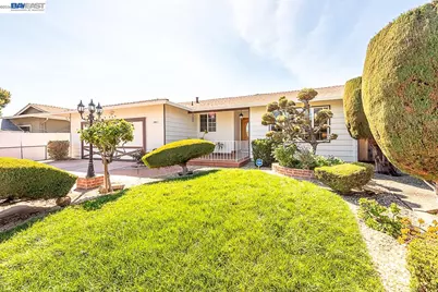 2444 Douglas St, Union City, CA 94587 - Photo 3