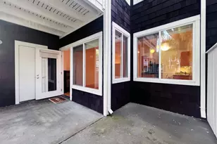 79 Marina Lakes Dr, Richmond, CA 94804 - Photo 15