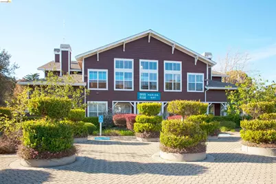 79 Marina Lakes Dr, Richmond, CA 94804 - Photo 29