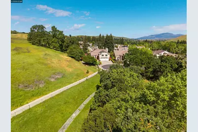 812 Beaver Creek Ct, San Ramon, CA 94582 - Photo 15
