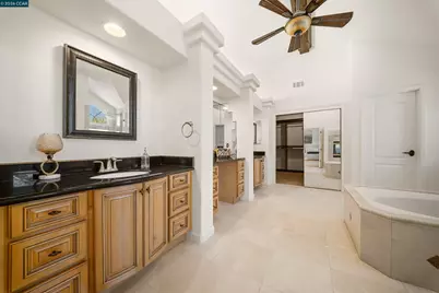 812 Beaver Creek Ct, San Ramon, CA 94582 - Photo 49