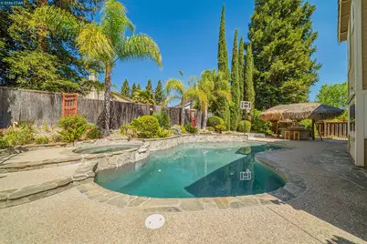 812 Beaver Creek Ct, San Ramon, CA 94582 - Photo 59