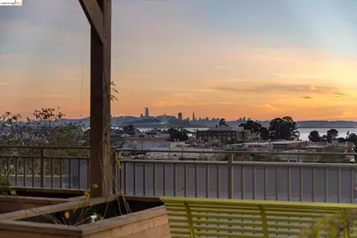 2747 San Pablo Ave #507, Berkeley, CA 94702 - Photo 15