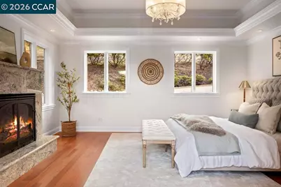 128 Oak Rd, Orinda, CA 94563 - Photo 13