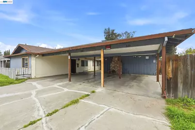 8120 Tam O Shanter Dr, Stockton, CA 95210 - Photo 3