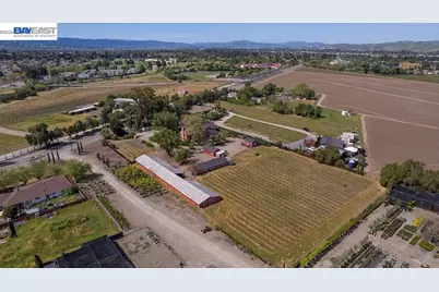 1972 Livermore Ave, Livermore, CA 94550 - Photo 53