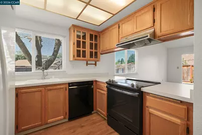 1013 Stoneybrook Drive, Martinez, CA 94553 - Photo 11